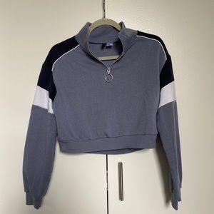 Cropped quarter zip